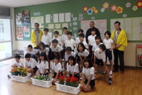 宮窪小学校　出発式の写真2