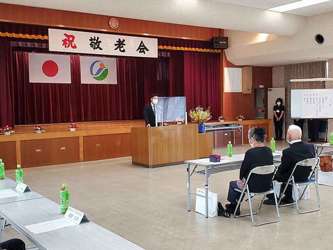 朝倉地区敬老会の写真 1