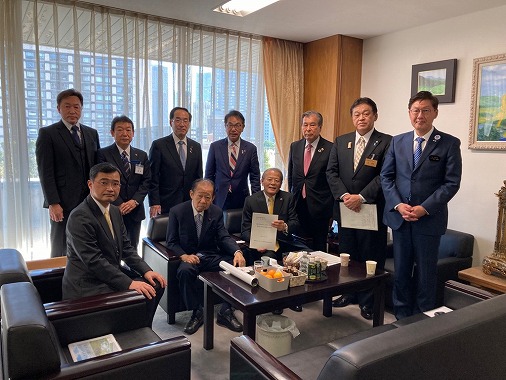 全国自転車活用要望（二階衆議院議員）の写真 1