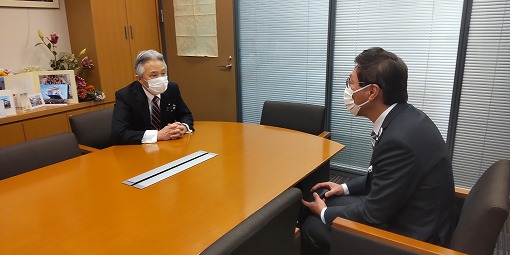 海運税制に係る国会議員訪問の写真 1