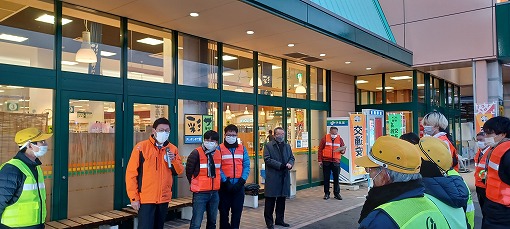 岡山理科大学交通安全運動の写真 1