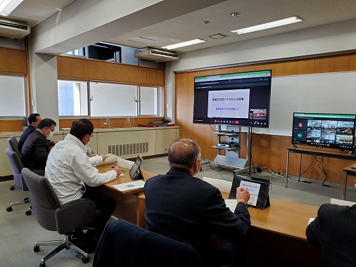 ふるさとキャリア教育（R4先行実施）中学2年生「市長に提案しよう」の写真 1