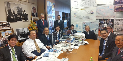 バリシップPR活動「村上誠一郎衆議院議員」の写真 1