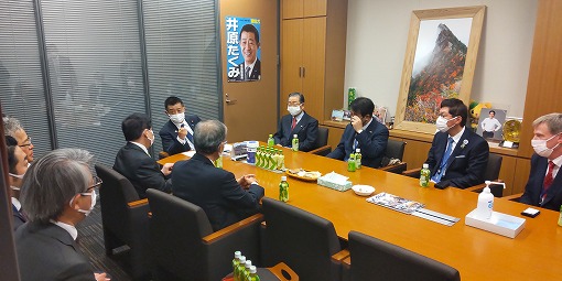 バリシップPR活動「井原巧衆議院議員」の写真 1