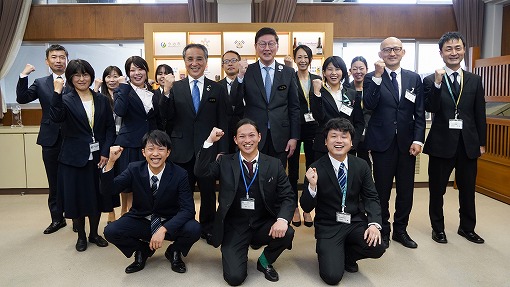 地域おこし協力隊辞令交付式の写真 1