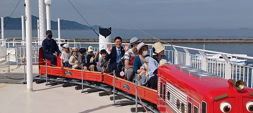 バリシップおりんぴあどりーむせと号見学の写真 1