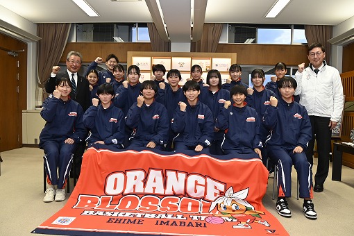 今治オレンジブロッサムジュニアU15クラブバスケットボールゲームス壮行激励会の写真 1