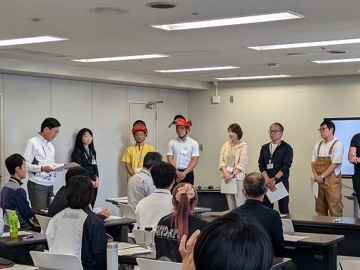 地域おこし協力隊成果報告会の写真 1
