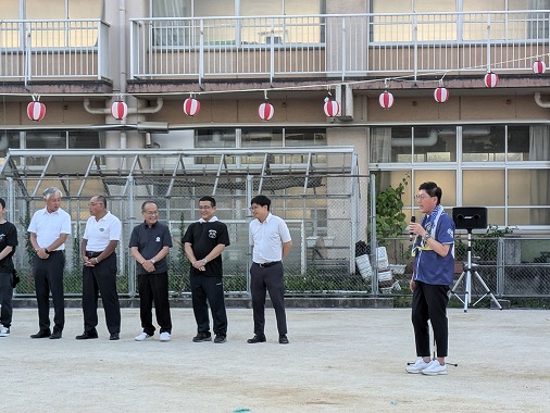 日高地区盆踊り大会の写真 1
