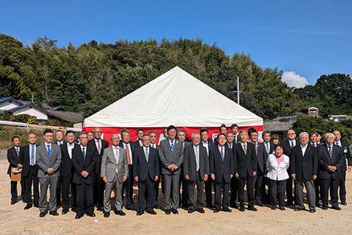 伯方支所跡地活用事業公民館・体育館等整備工事　安全祈願祭の写真 1