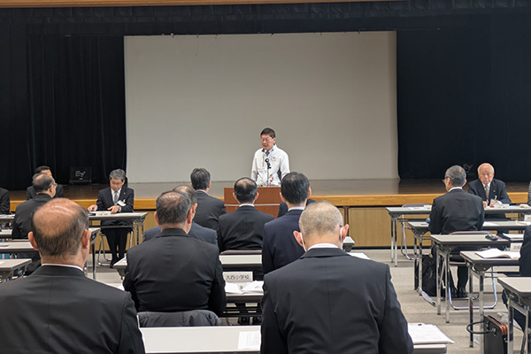 今治市小中学校校長会の写真 1