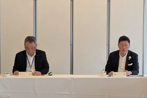 株式会社IJC　株主総会の写真 1