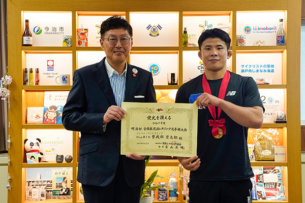 曽我部京太郎選手表敬訪問（全日本選抜選手権優勝報告）の写真 1