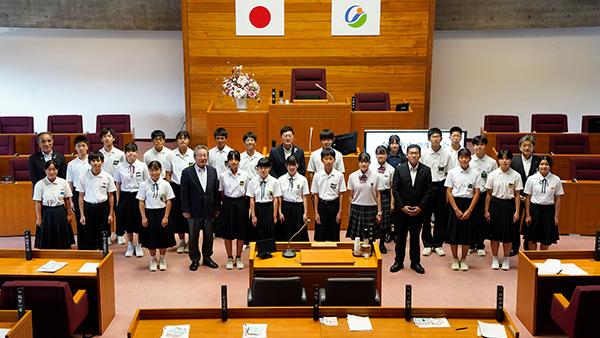 今治市中学生議会の写真 1