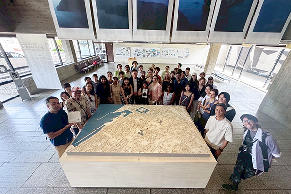 シェアドキャンパスサマースクール様　市長表敬訪問の写真 1