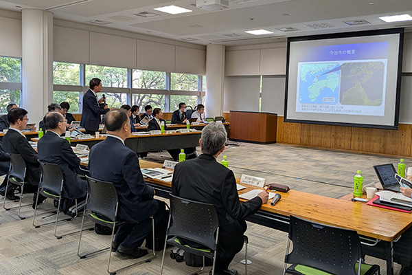 令和7年度　まちづくり・住まいづくりに関する市町村長との意見交換会の写真 1
