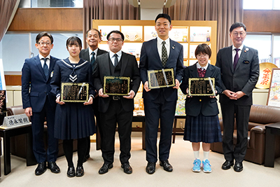 今治市スポーツ大賞・スポーツ賞表彰式の写真 1