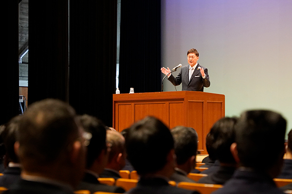 令和8年　今治市長年頭訓示式の写真 1