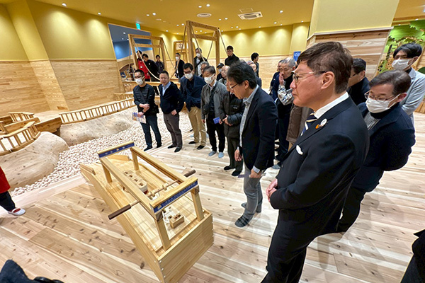 しまなみ木のおもちゃ美術館内覧会の写真 1