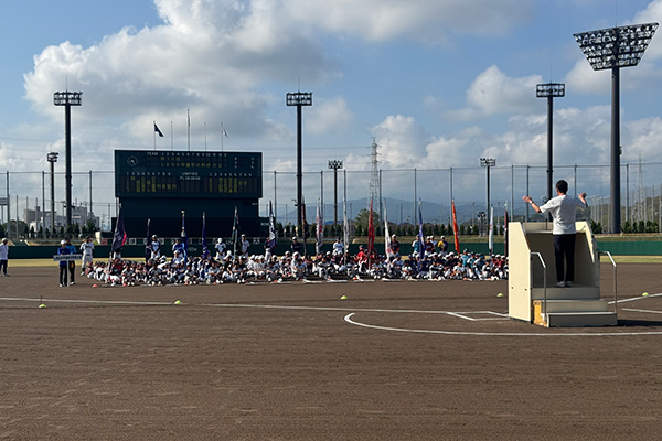 第38回しまなみ学童軟式野球大会開会式の写真 1