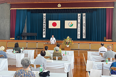 波止浜地区敬老会の写真 1