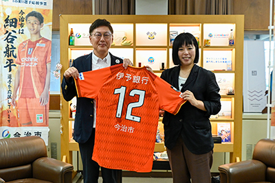 愛媛FC 表敬訪問の写真 1