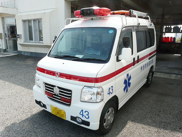軽救急自動車の写真
