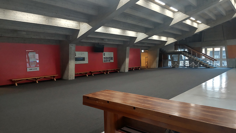 ホワイエの写真2