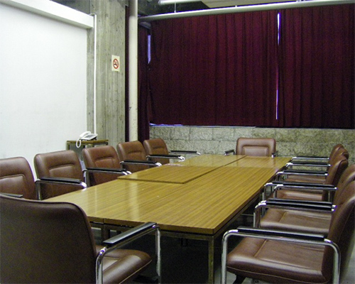 市民会館の小会議室２