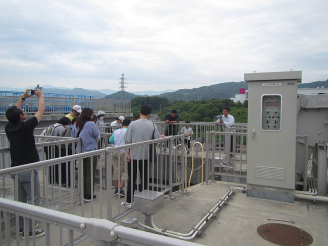 ダム・浄水場スタンプラリーの様子2