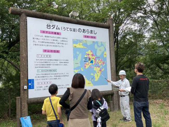 ダム・浄水場スタンプラリーの様子6
